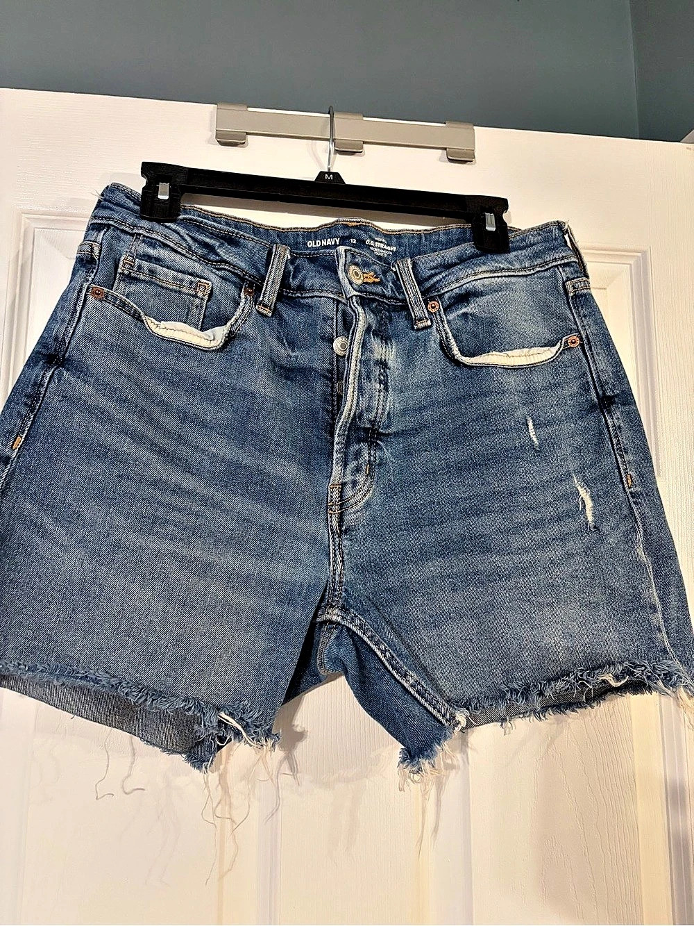 Old Navy O.G. Straight Distressed Denim Jean Shorts Blue Size 12